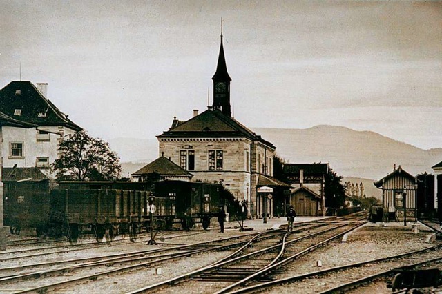 Hier hat der Bahnhof noch sein Trmchen &#8211; das verlor er erst 1887.  | Foto: Bildarchiv der Stadt Emmendingen, Sammlung Hirsmller SWP-20
