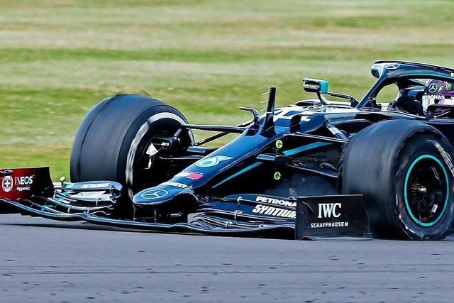 Lewis Hamilton gewinnt in Silverstone – auf drei Reifen