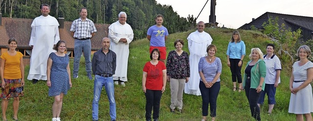 Der neu gewhlte Pfarrgemeinderat mit ...eth Mller (hintere Reihe von links).   | Foto: Christiane Sahli