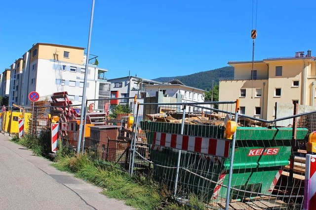 In Waldkirch wird viel gebaut &#8211; ...hnhof in Richtung vom Raiffeisenmarkt.  | Foto: Bernd Fackler