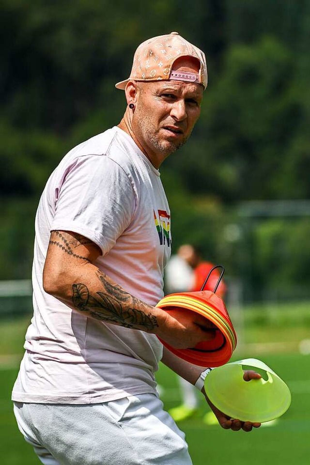 Htchen in der Hand, Kppi auf dem Kopf: der Rheinfelder Christian Jger   | Foto: Gerd Gruendl