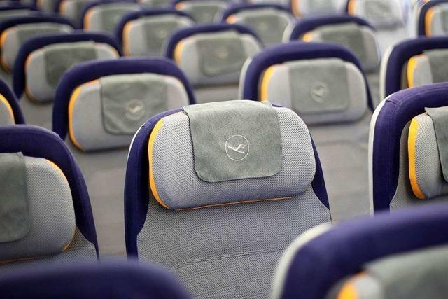 Lufthansa droht nach erneutem Milliardenverlust mit Entlassungen