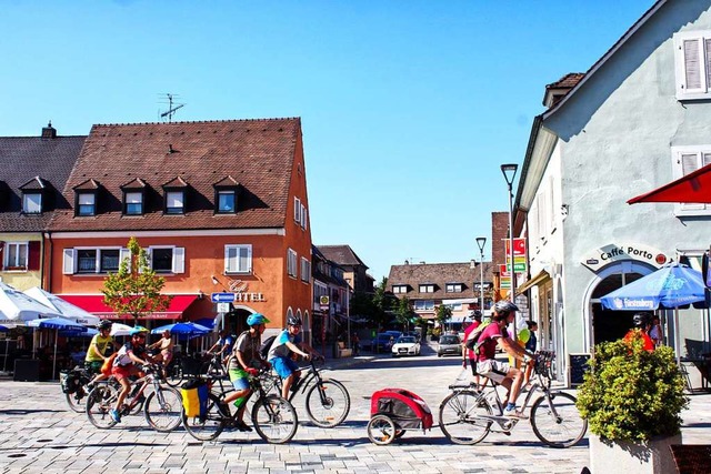 Viele Gste erkunden mit dem Fahrrad  die Region.  | Foto: Laetitia Barnick