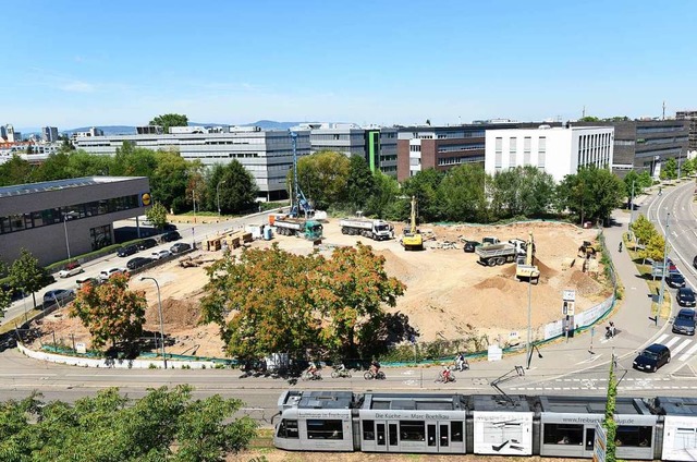 Bauttigkeit auf dem Eckgrundstck Basler Strae/Heinrich-von-Stephan-Strae  | Foto: Rita Eggstein