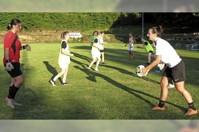 Frauenfuball weiter frdern