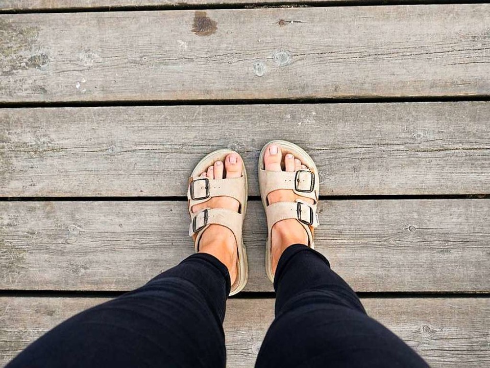 Birkenstocks gehen einfach immer: Im S...Modell &#8222;Arizona&#8220; angesagt.  | Foto: Anna Dudkova (Unsplash.com)