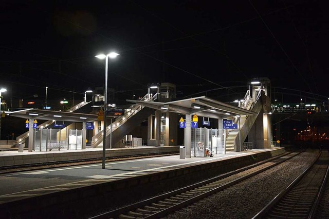 Morgens kann man am Bahnhof Weil am Rh...n Halt ist dann erst in Basel mglich.  | Foto: Hannes Lauber