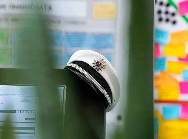 Was ist nur los bei Hessens Polizei?  | Foto: Boris Roessler (dpa)