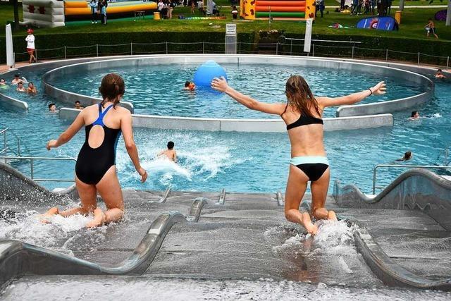 25.000 statt 100.000 Besucher – Corona dmpft die Zwischenbilanz des Parkschwimmbads