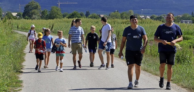 Gemeinsam ging es bei der Ortsrallye des AJZ Wyhl von Station zu Station.   | Foto: Roland Vitt