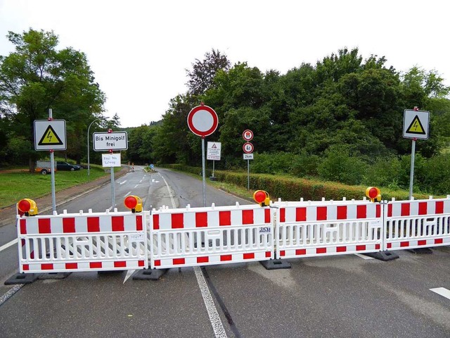 Seit einer Woche ist der Abschnitt  de...schen Inzlingen und Rhrberg gesperrt.  | Foto: Sabine Ehrentreich