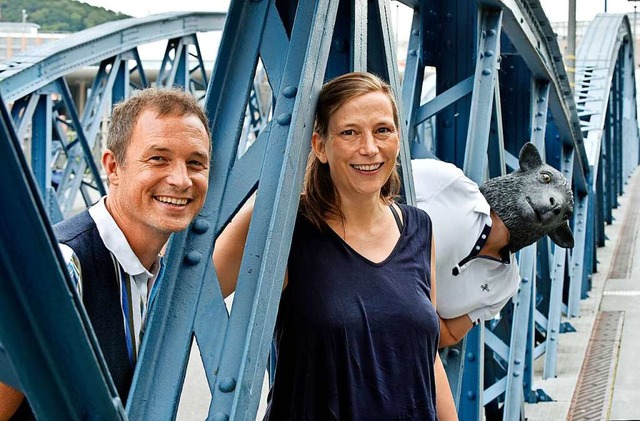 Florian Kullack und Nina Ruh betreiben das Unternehmen &#8222;Schafstour&#8220;.  | Foto: Michael Bamberger