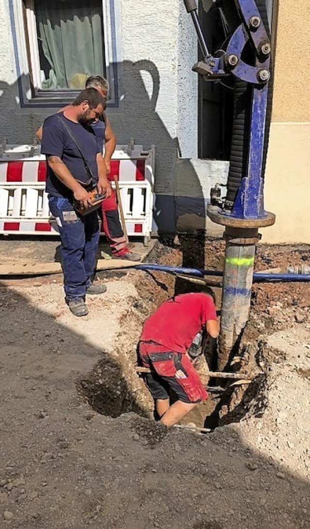 Die Arbeiten am Kanal der Strae Im Bi...uschelgasse in Ettenheim gehen voran.   | Foto: Stadt