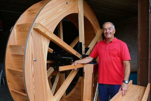 Rentner aus Schopfheim kann als einer der wenigen noch Wasserrder bauen