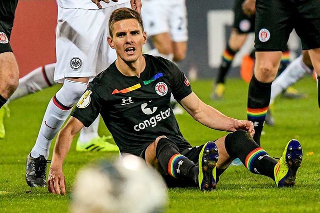 Johannes Flum, hier 2019 im Trikot des FC St. Pauli.  | Foto: Axel Heimken dpa