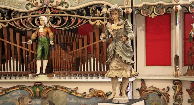 Die &#8222;Glockenschlgerin&#8220;, g...r vermutlich Teil einer Konzertorgel.   | Foto: Stadt Waldkirch