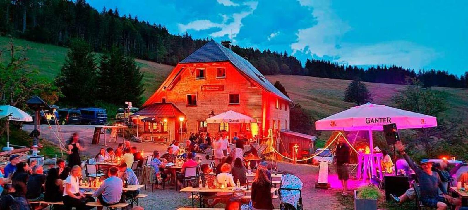 Party auf der Erlenbacher Hütte bei Oberried   | Foto: M. Wetzel