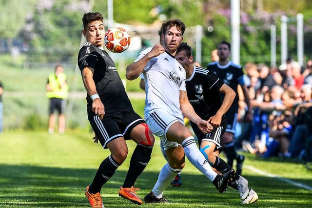 Lassen sie die Liga staunen? Angelo Ar...97;08, links) und Arian Palatini (FCW)  | Foto: Gerd Gruendl