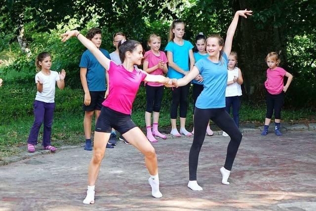 Tanzworkshop auf dem Rosenhof endet mit einer Choreografie ber die Freundschaft