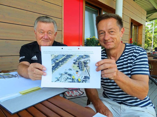 Bernd Schleith (links) und Hansjrg Br...em FV Lrrach-Brombach erspart bleibt.  | Foto: Peter Gerigk