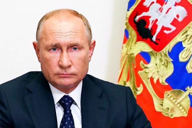 Russland sei ein enger Verbndeter von Belarus, betont Wladimir Putin.  | Foto: Mikhail Klimentyev (dpa)