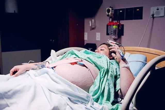 Im Elisabethen-Krankenhaus Lörrach werden Mütter zur spontanen Geburt ermutigt