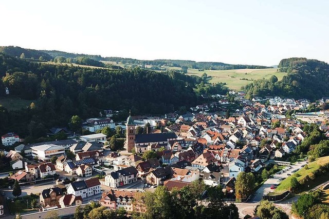 Elzach ist die flchengrte Gemeinde ...ie den Fluss- auch im Ortsnamen trgt.  | Foto: Michael Saurer