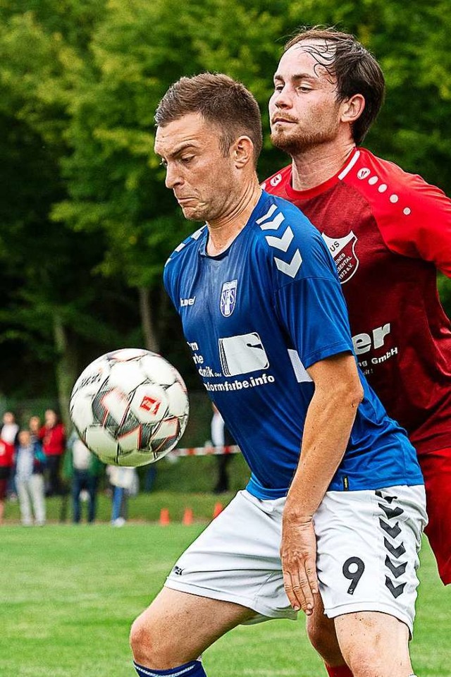 &#8222;Bombastischer Start&#8220;: Tom...nks)  gegen Nico Gsell (Kl. Wiesental)  | Foto: KREIENKAMP