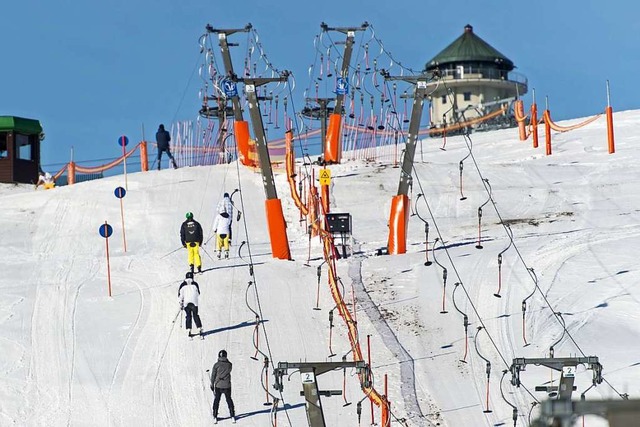 Skifahrer mit Hochschwarzwald Card kn... nutzen. Eine Einigung steht noch aus.  | Foto: Patrick Seeger