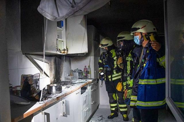 Essen auf Herd verursacht Kchenbrand in Mllheim