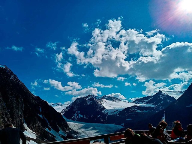 Traumhafte Ausblicke, wie diesen von d...hrend ihrer Alpenberquerung genieen.  | Foto: Privat