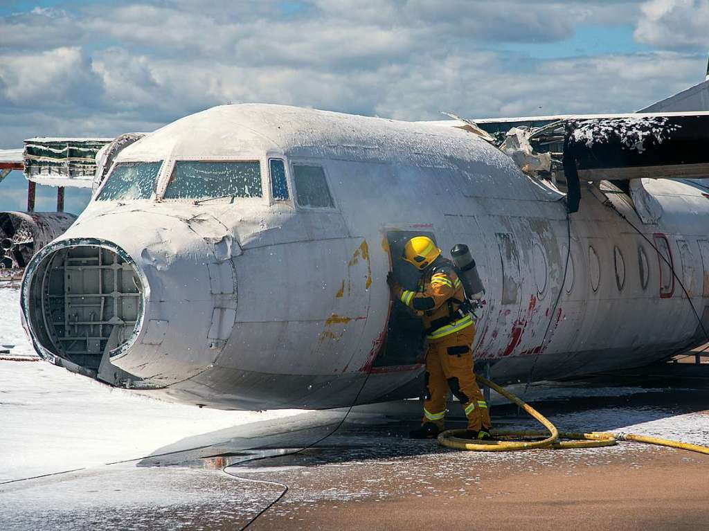 bung der Flughafenfeuerwehr am Euroairport