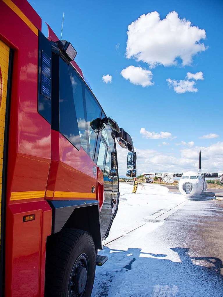 bung der Flughafenfeuerwehr am Euroairport