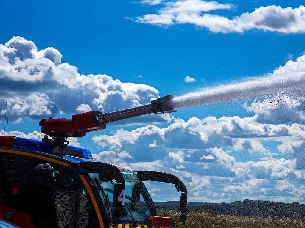 bung der Flughafenfeuerwehr am Euroairport