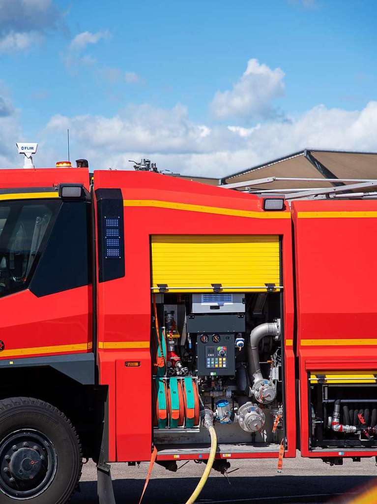 bung der Flughafenfeuerwehr am Euroairport