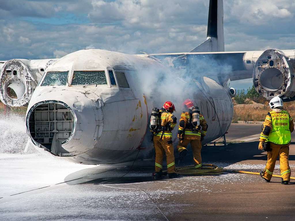 bung der Flughafenfeuerwehr am Euroairport