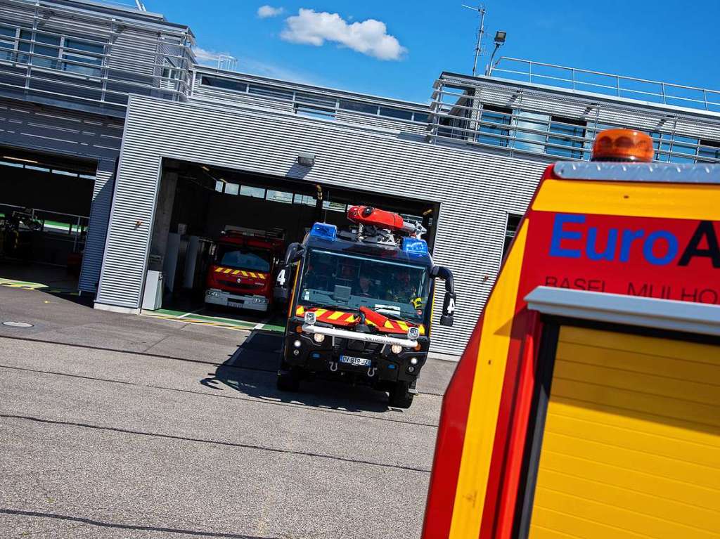 bung der Flughafenfeuerwehr am Euroairport