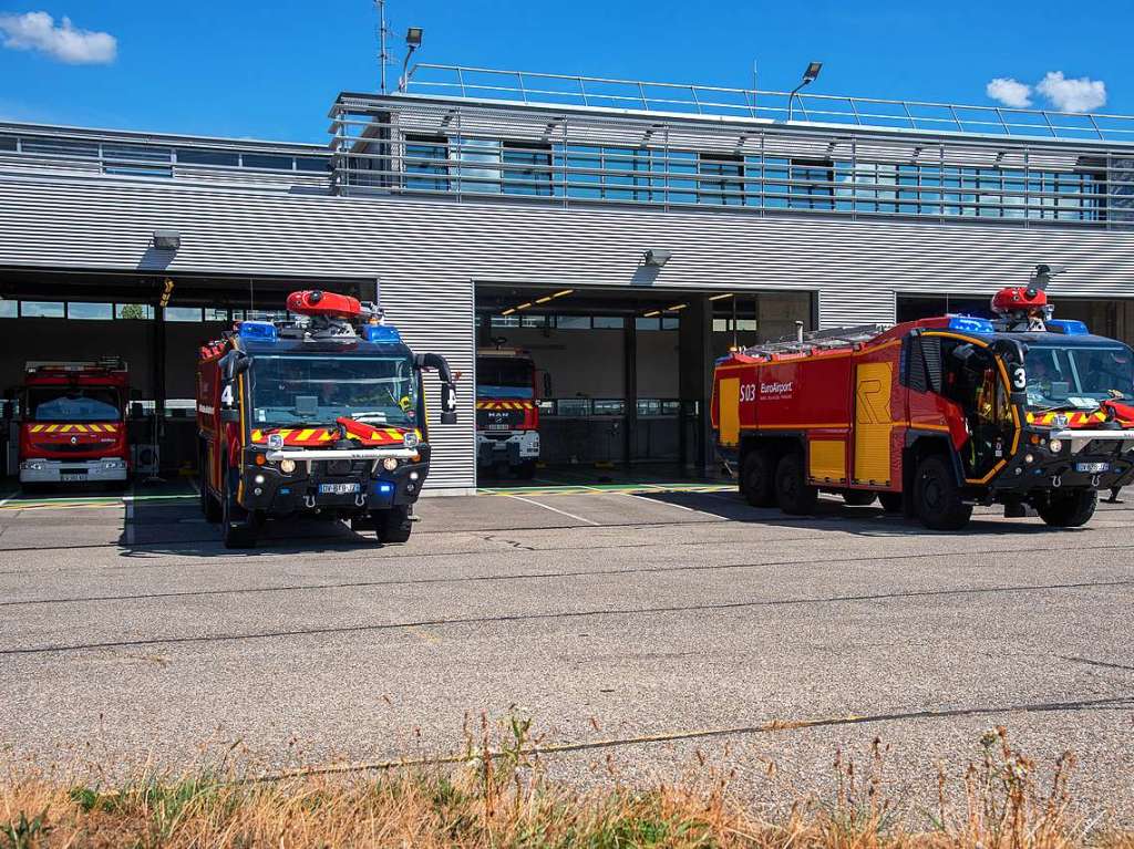 bung der Flughafenfeuerwehr am Euroairport