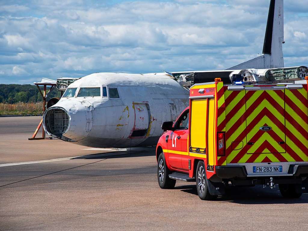 bung der Flughafenfeuerwehr am Euroairport