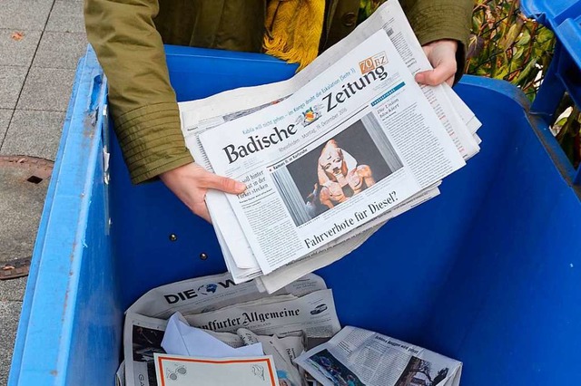 Die Blaue Tonne: Ihre Einfhrung war u...lung aufs Bezahlsystem macht Probleme.  | Foto: Peter Gerigk