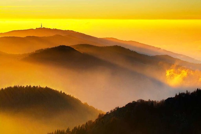 Einfach genieen: Blick vom 1414 Meter hohen Belchen  | Foto: Erich Spiegelhalter/  Schwarzwald Tourismus GmbH