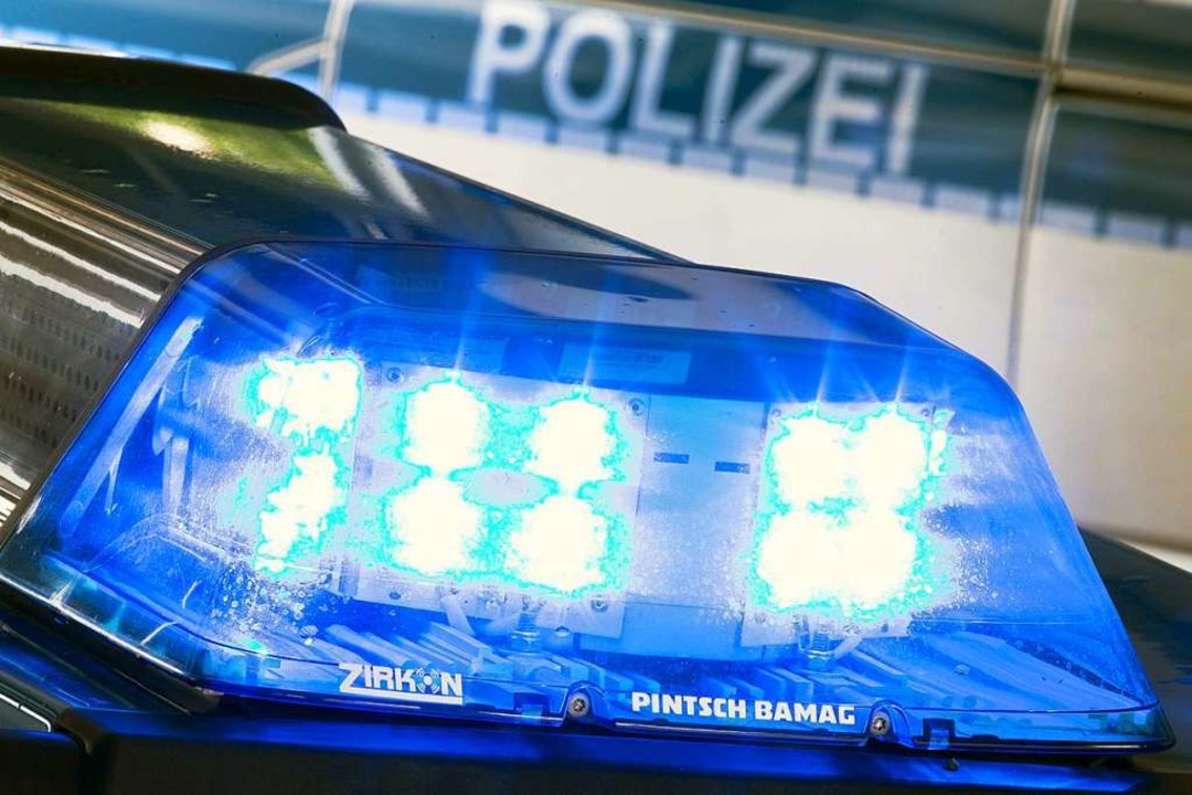 Schwangere Mit Blaulicht Zur Geburt Eskortiert - Offenburg - Badische ...