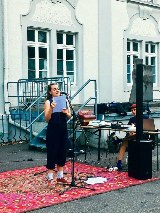 Der &#8222;Fluxuris&#8220; Poetry Jam im E-Werk.  | Foto: Jennifer Fuchs