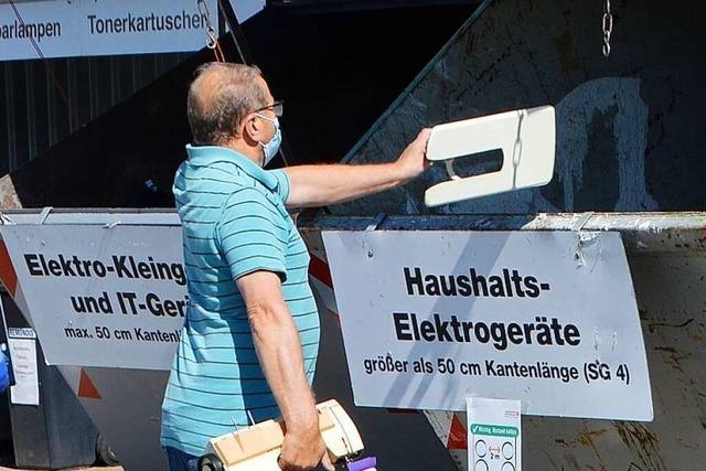 Die Brger sollen helfen, die Staus an den Recyclinghfen zu minimieren