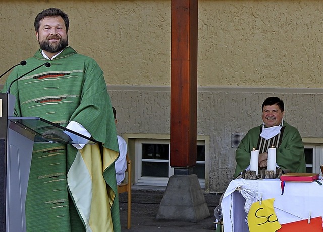 Die Seelsorgeeinheit Laufenburg-Albbru... von Pfarrer Klaus Fietz vorgestellt.   | Foto: Michelle Gntert