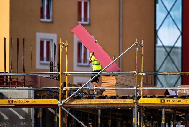 Wie geht es mit der Wirtschaftsentwicklung weiter?  | Foto: Christophe Gateau (dpa)