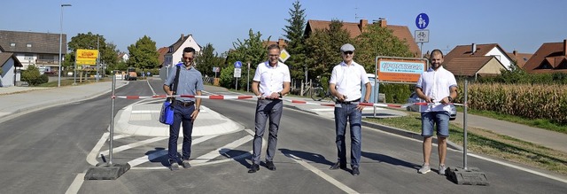 Freigabe der L 104 und Erffnung des B... Liebold und Bauleiter Axel Lochmann.   | Foto: Roland Vitt