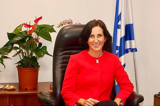 Oshrat Gani Gonen in ihrem Dienstzimmer im israelischen Drom Hasharon  | Foto: Drom Hasharon