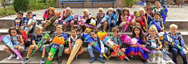 Bepackt mit groen Ranzen und noch gr... starteten die Kinder ins Schulleben.   | Foto: Hubert Gemmert