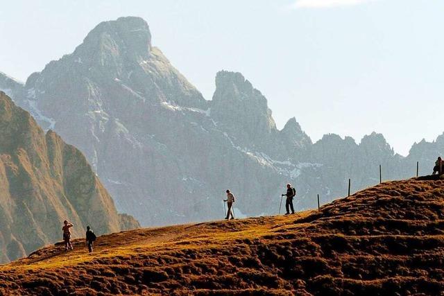 Worauf Bergwanderer im Spätsommer und Herbst achten sollten